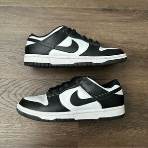 Nike Panda Dunks